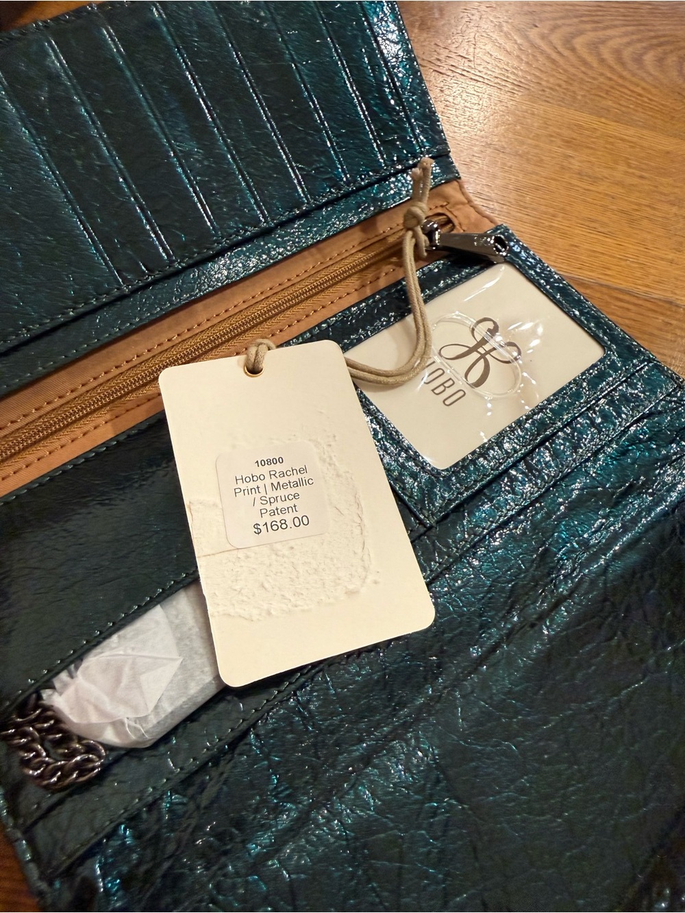 Hobo Rachel Wallet, Spruce Patent Leather - Picture 3 of 7